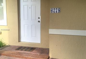 For sale in VANESSA ZOE VILLA