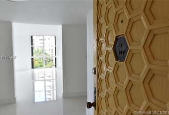 For sale in TOWERS OF KEY BISCAYNE