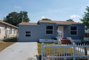 For sale in BAY VISTA PARK AMD PL