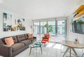 For sale in FONTANA CONDO