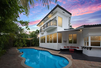 For sale in BISCAYNE KEY ESTATES