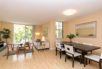 For sale in THE YACHT CLUB AT AVENTUR