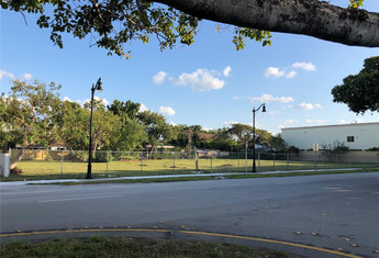 For sale in HOLLEMAN PARK