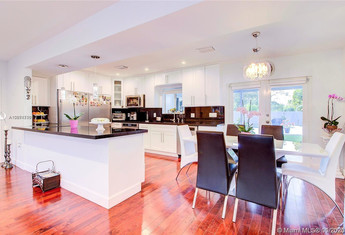 For sale in BISC GARDENS SEC D