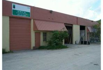 For sale in TAMIAMI CANAL CO.