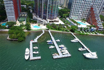 For sale in VILLA REGINA CONDO