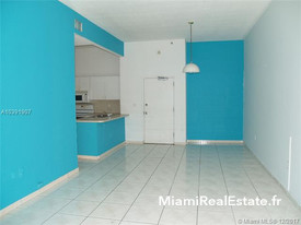 CASA GANDRE I TOWERS COND